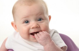 Питание ребенка в период прорезывания зубов